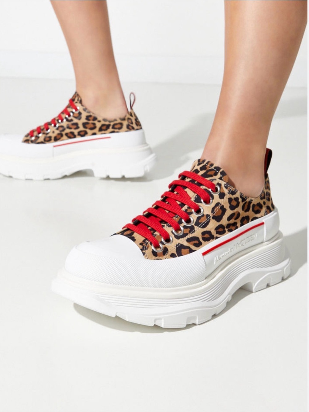 Alexander McQueen Tread slick leopard platform Sneakers. Sz. 38.5D. US-8D.